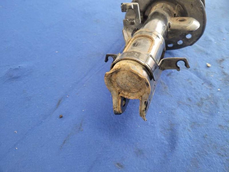 2011-2012 Nissan Leaf Passenger Front Strut Spring Suspension 1856 - The Parts Farm