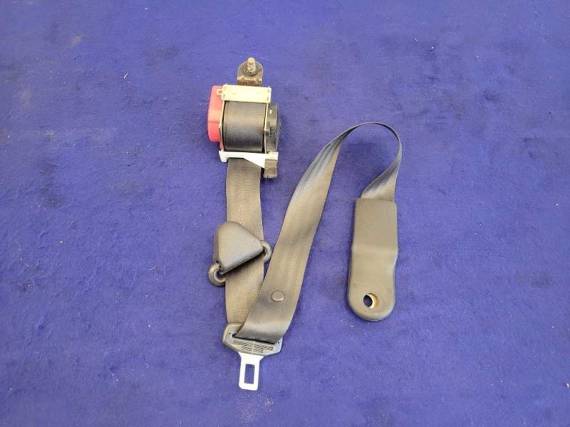 2001-2004 Ford Mustang Cobra SVT DOHC 4.6L Driver Front Seat Belt Coupe 2276 - The Parts Farm