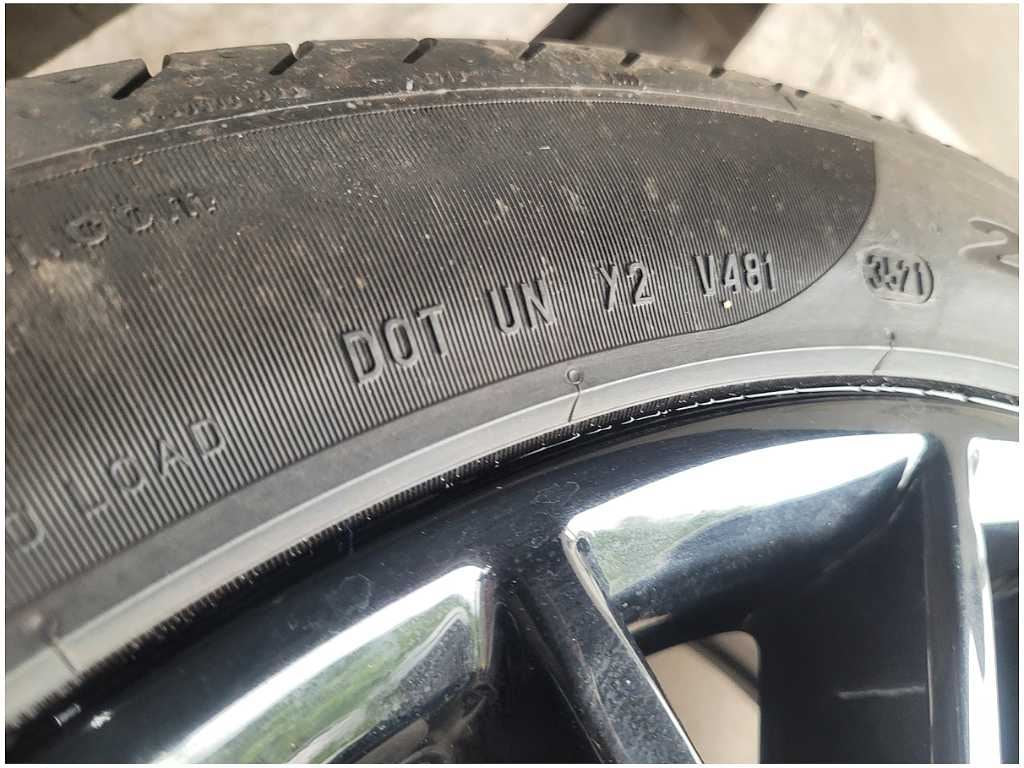 47415796