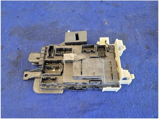 2014 Ford Mustang GT S197 BCM Body Control Module Fuse Coupe M/T 2845