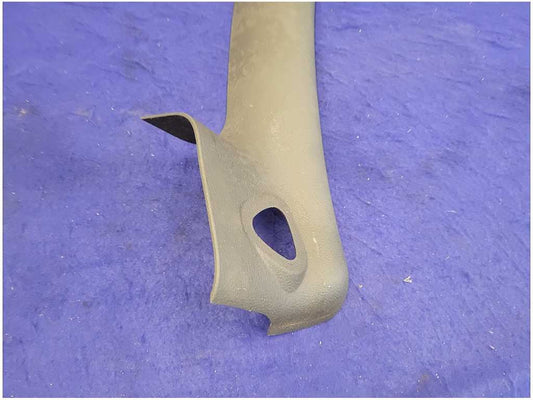 2003-2006 Chevrolet SSR Pickup Truck Driver Left A Pillar Trim Cover 2682