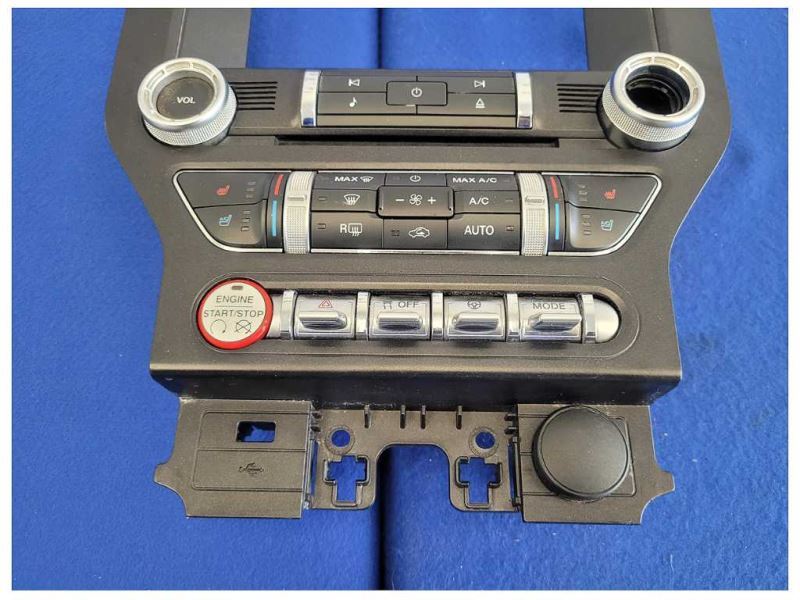 2015-2023 Ford Mustang GT S550 Radio Faceplate 8in Screen Heat Cool Seats - The Parts Farm
