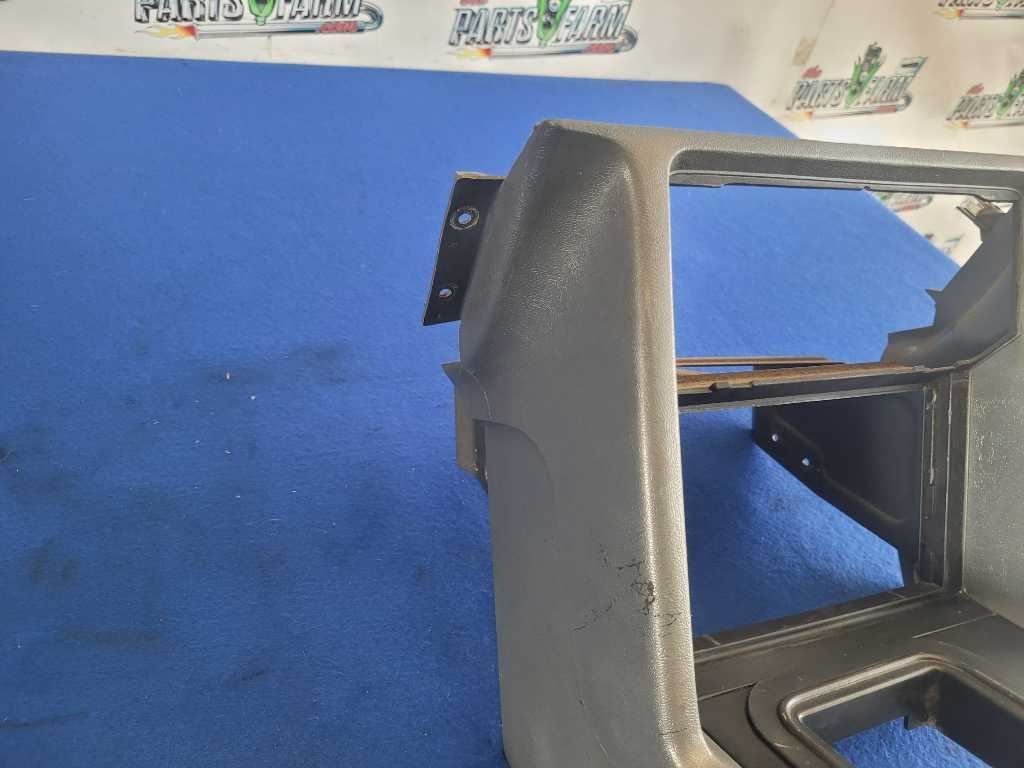 1990 Ford Mustang GT Mclaren Convertible Front Console Bezel Radio 2603 - The Parts Farm