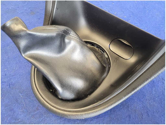 1994-1995 Ford Mustang GT Cobra 5.0L Shifter Bezel Manual Trans *Read 2907