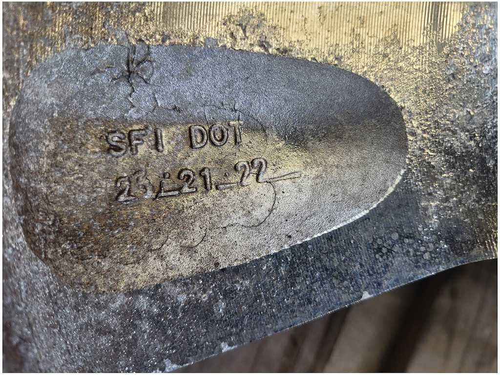 47176072