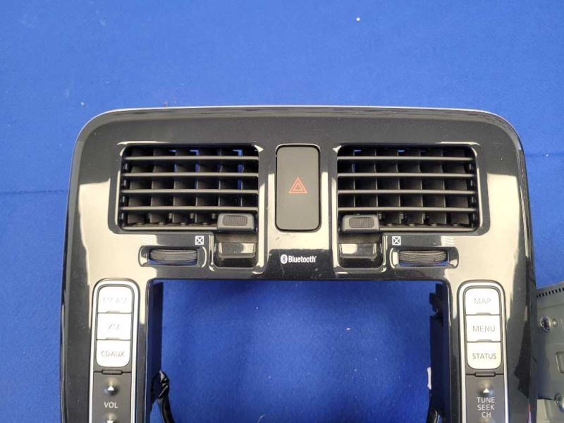 2011-2012 Nissan Leaf Radio Screen Bezel Surround Receiver Center 1856 - The Parts Farm