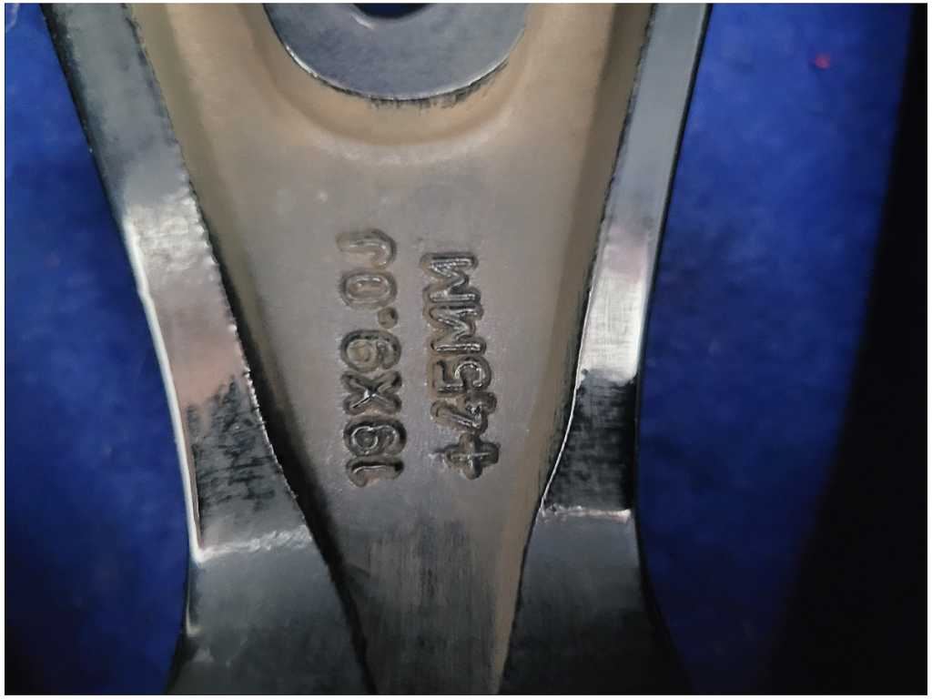 47522557