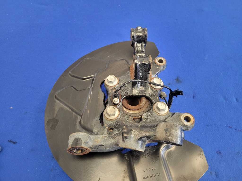 44032744