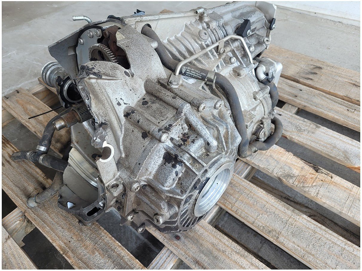 **Damaged 2017 Porsche 911 991 PDK Transmission Dual Clutch Automatic **Damaged - The Parts Farm