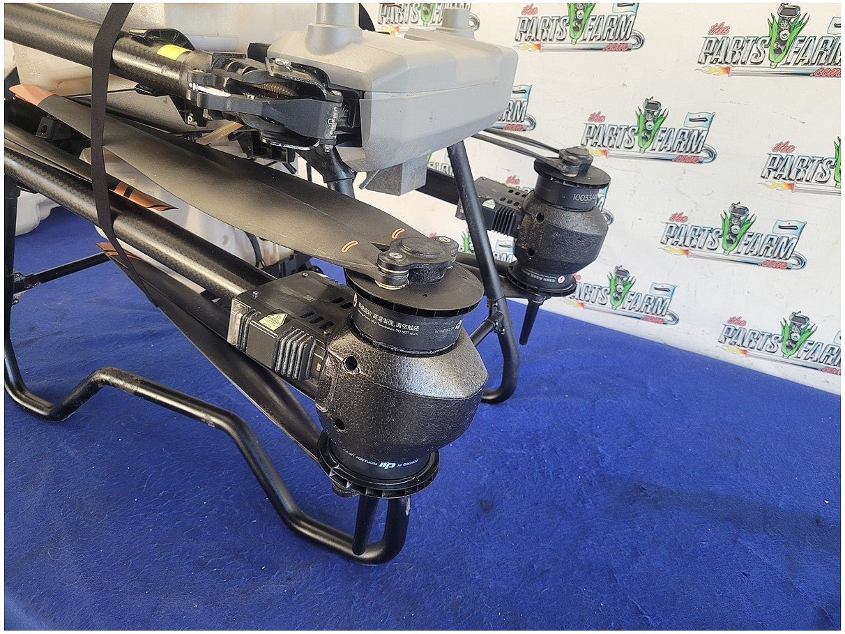 DJI AGRAS T40 Spray Drone Kit Spray Tank Controller 40 liter 6 months old - The Parts Farm