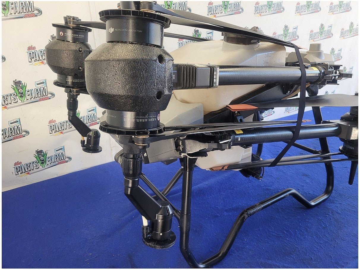 DJI AGRAS T40 Spray Drone Kit Spray Tank Controller 40 liter 6 months old - The Parts Farm