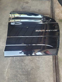 47647352