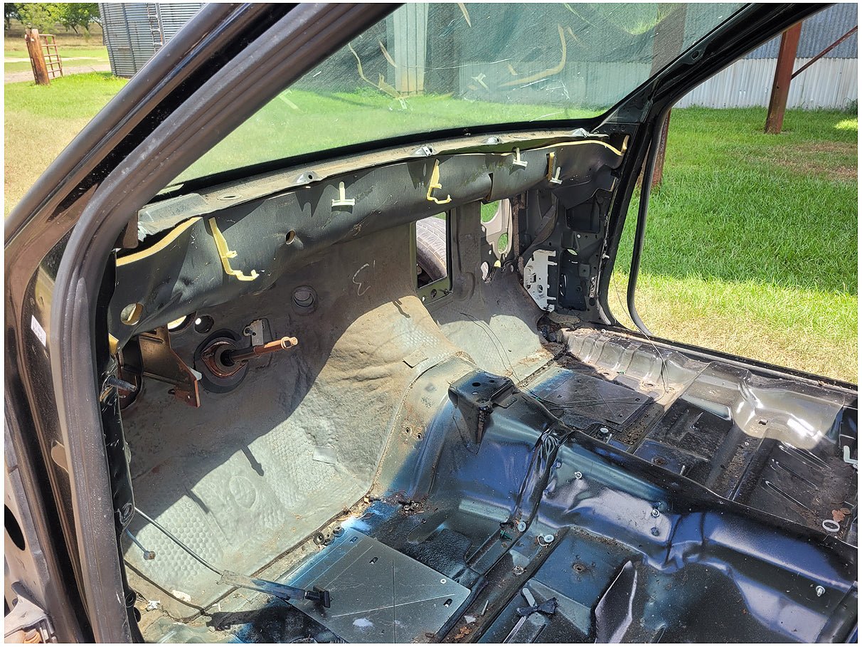 Stock 2625. 2003 Mercury Marauder Clear Title Roller Frame Shell Body F100 Swap!! - The Parts Farm