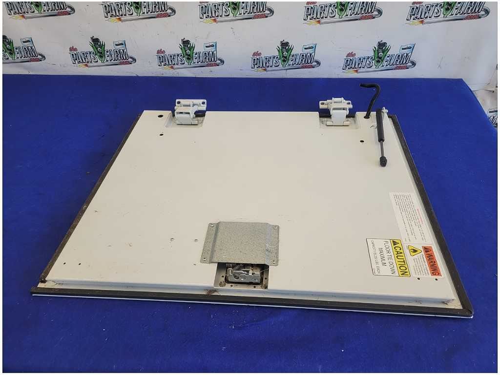 Utility Bed Passenger Side Door 1 White Service Right Truck Ford F450 - The Parts Farm