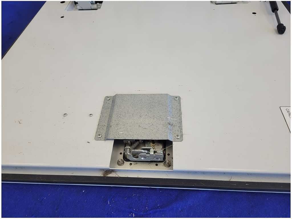 Utility Bed Passenger Side Door 1 White Service Right Truck Ford F450 - The Parts Farm